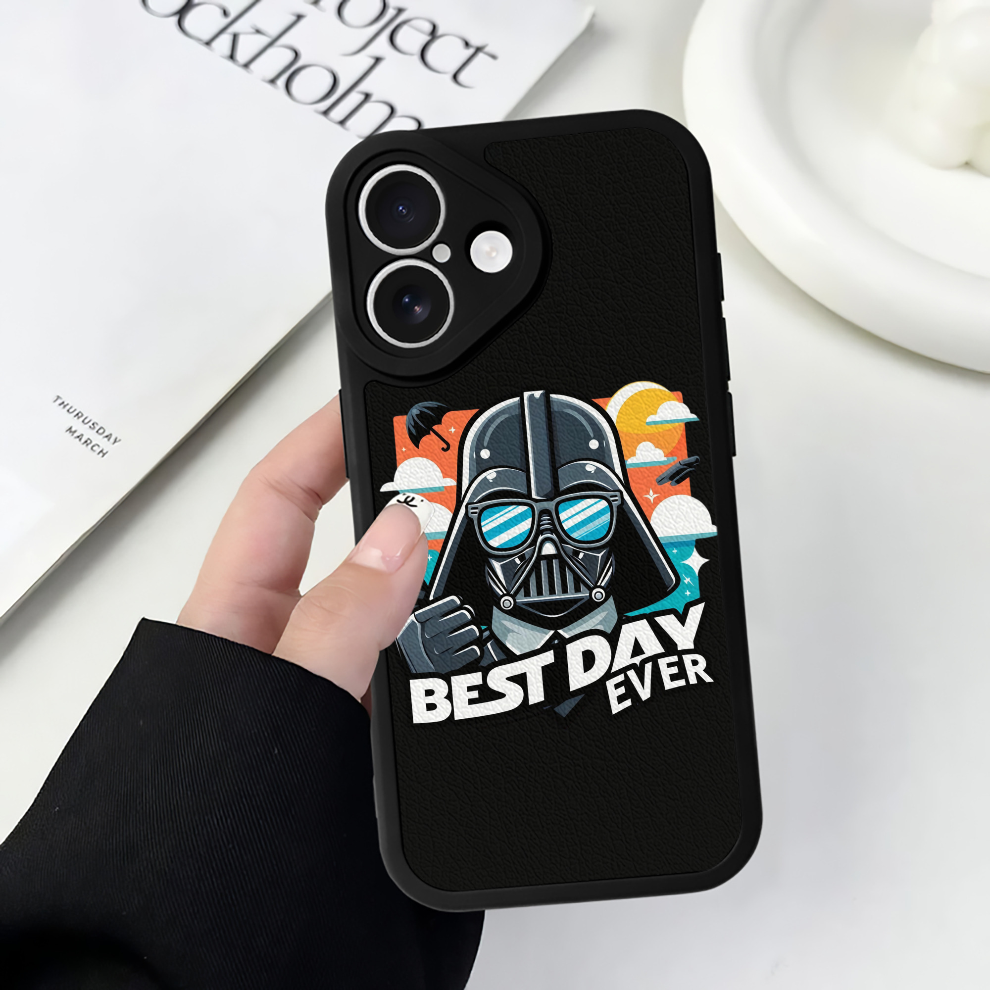 （画像用） スター・ウォーズ Star Wars 【iPhone 16シリーズ対応】シリコンスマホケース（レザー調） 材質：シリコン